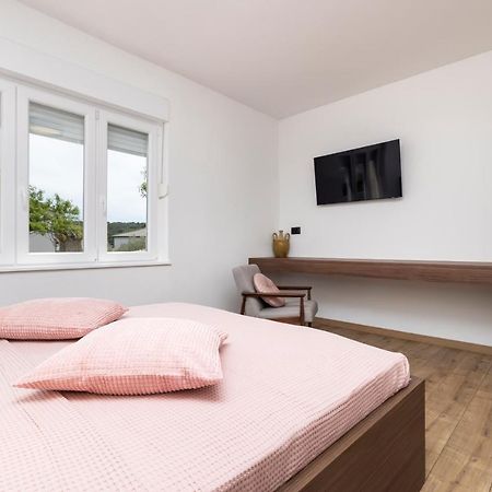 Boutique Apartment Mali Losinj Exterior photo